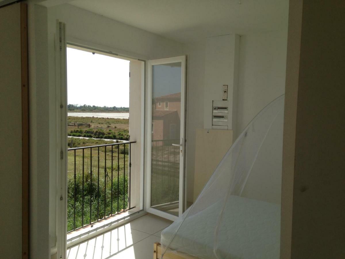 En Camargue Apartment Salin-de-Giraud Exterior photo