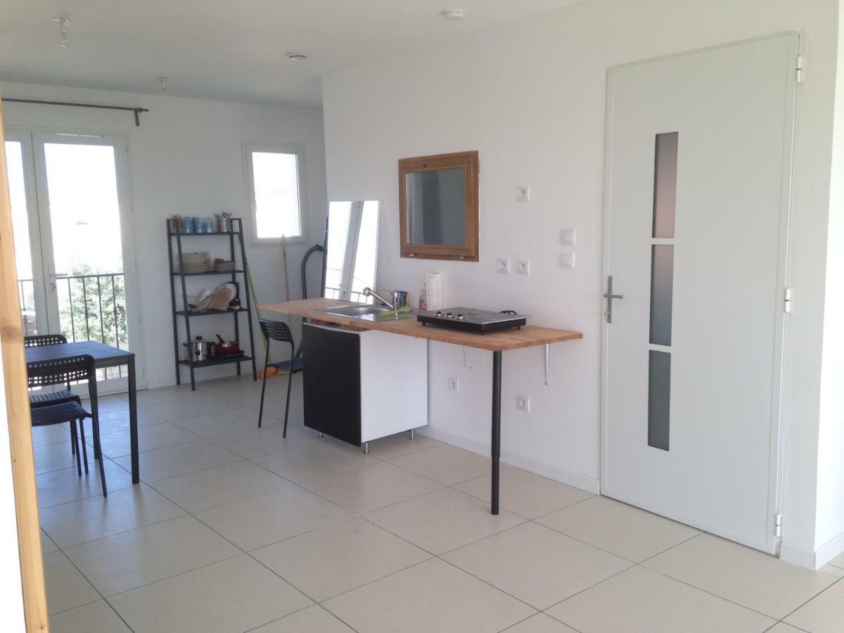 En Camargue Apartment Salin-de-Giraud Exterior photo