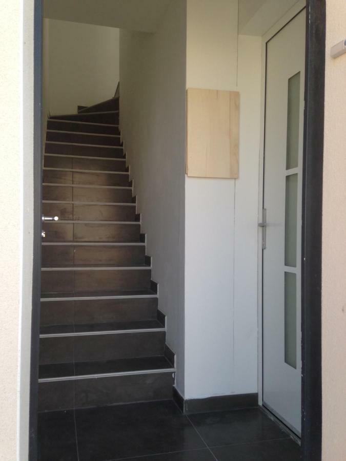 En Camargue Apartment Salin-de-Giraud Exterior photo
