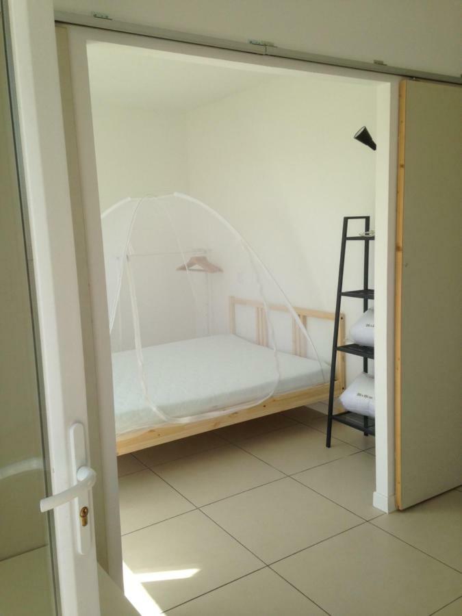 En Camargue Apartment Salin-de-Giraud Exterior photo