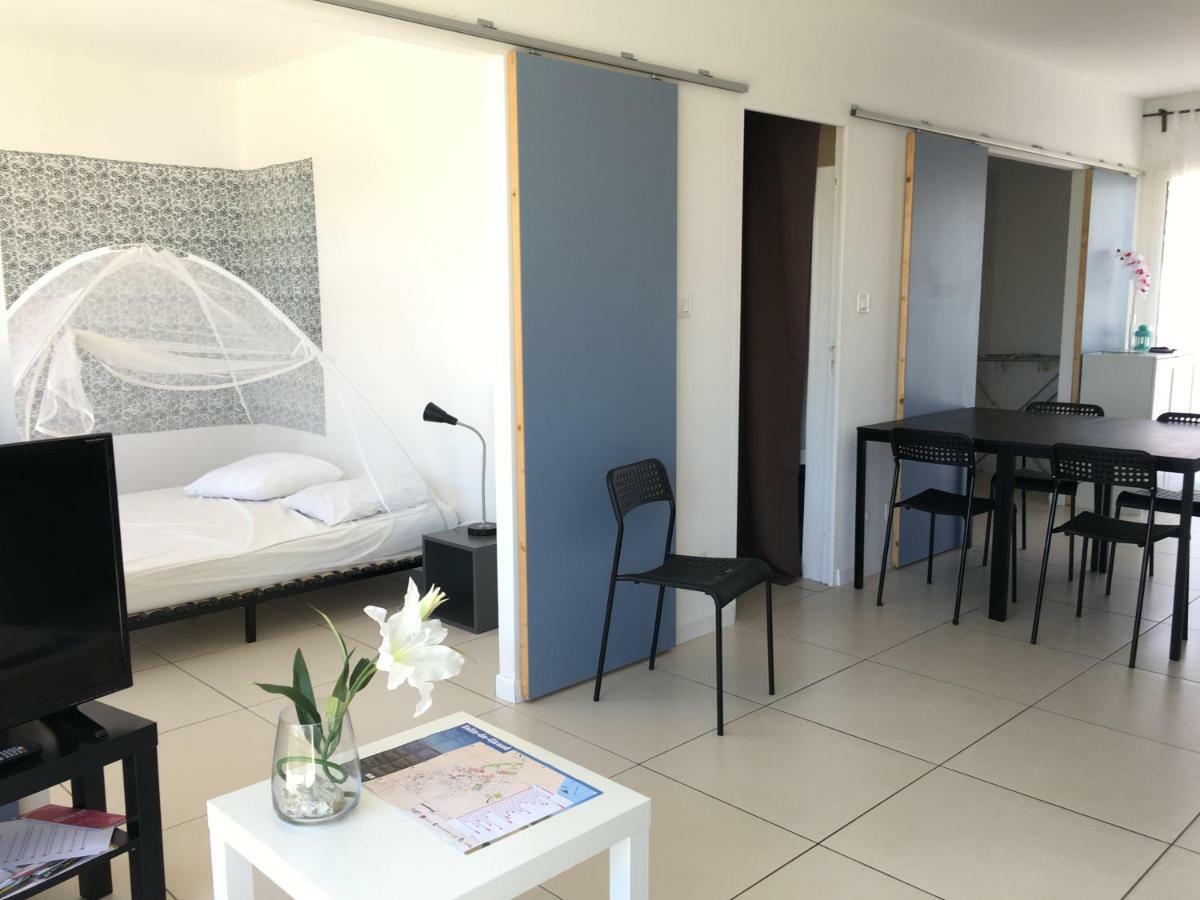 En Camargue Apartment Salin-de-Giraud Exterior photo